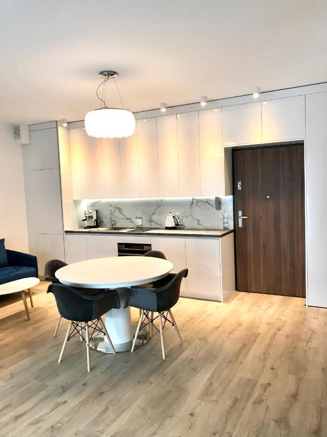 Apartament Rodzinny Z Duzym Tarasem ポゴジェリツァ エクステリア 写真